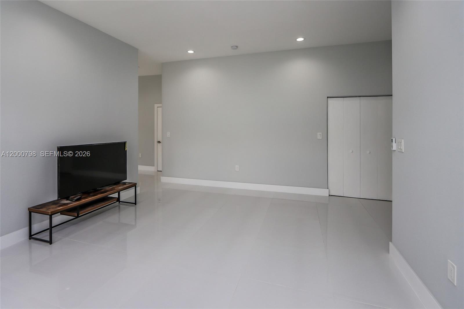 BILTMORE HGTS RED ROAD AD - Residential Lease