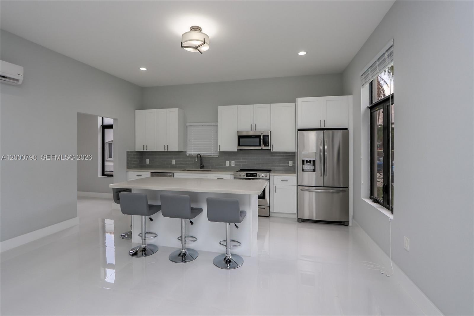 BILTMORE HGTS RED ROAD AD - Residential Lease