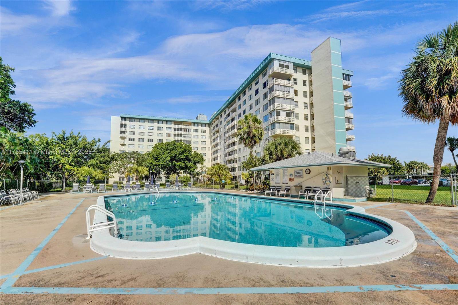 Property for Sale at 4330 Hillcrest Dr 116, Hollywood, Broward County, Florida - Bedrooms: 2 
Bathrooms: 2  - $184,700