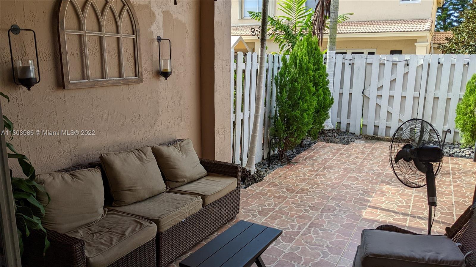 HEFTLERS LAGO MAR WEST - Residential Lease