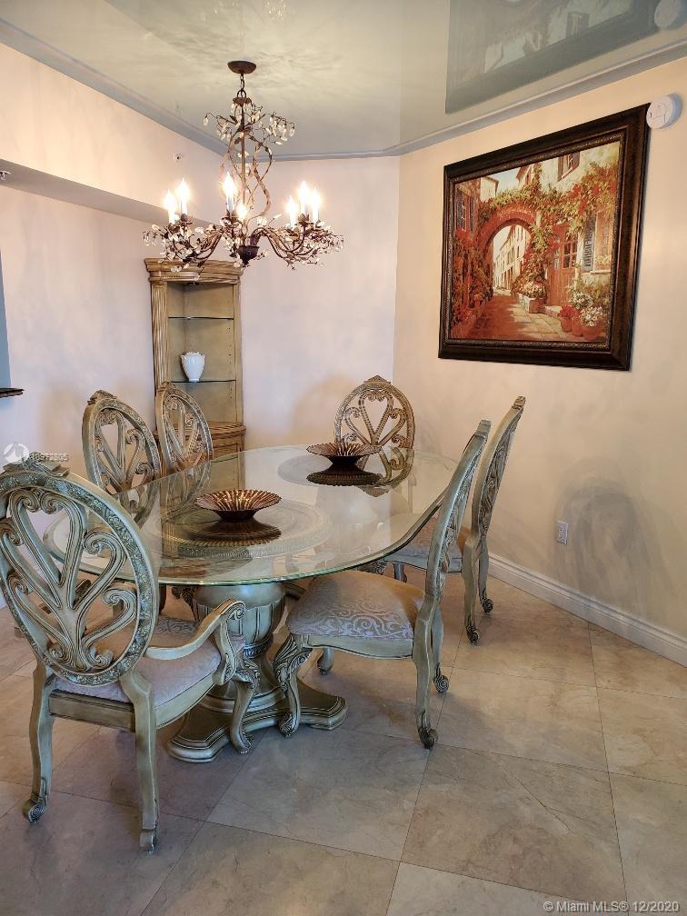 LA PERLA CONDO - Residential Lease