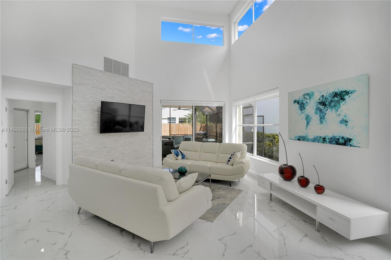 BANYANS OF ARVIDA COUNTRY - Residential Lease