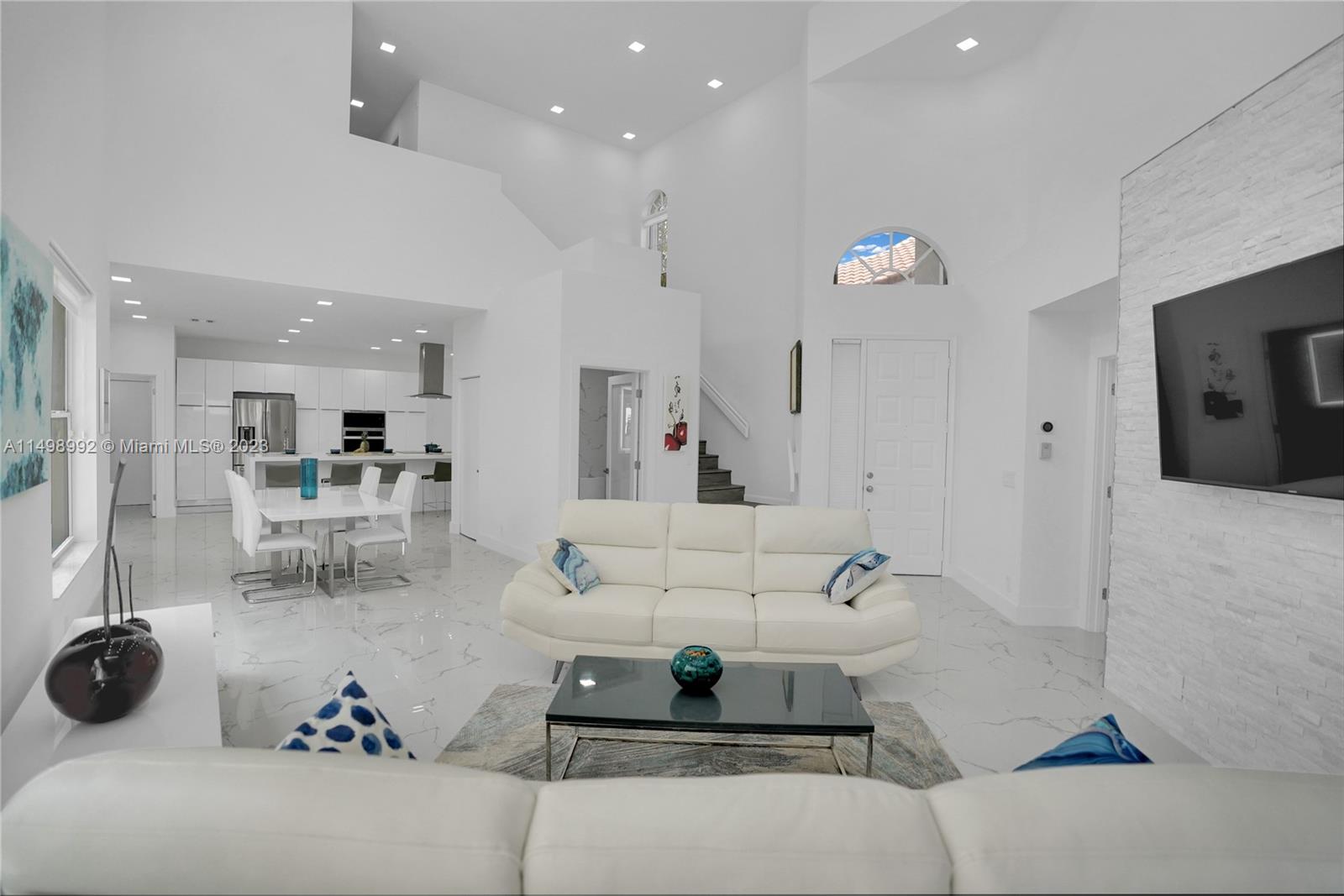 BANYANS OF ARVIDA COUNTRY - Residential Lease
