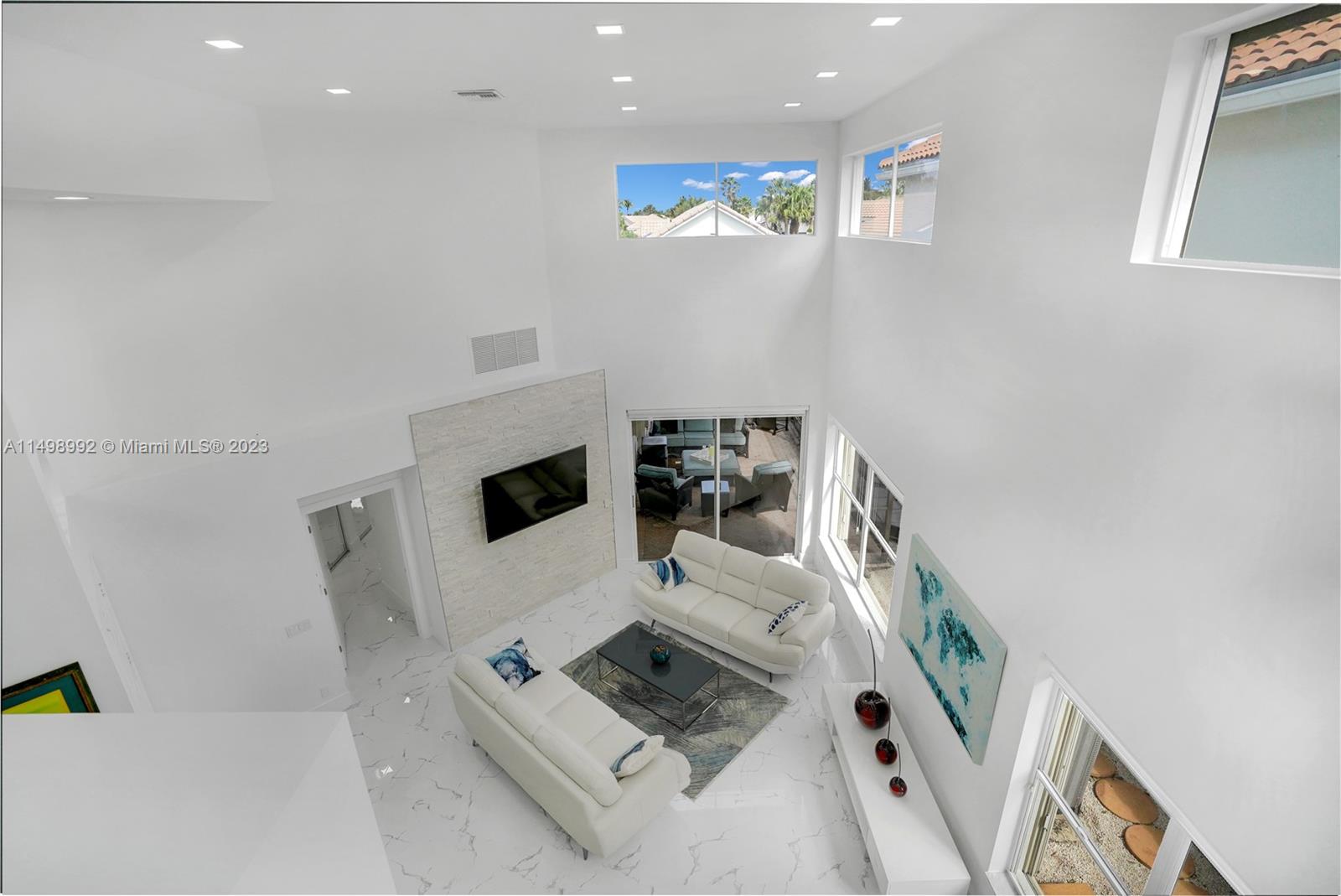 BANYANS OF ARVIDA COUNTRY - Residential Lease