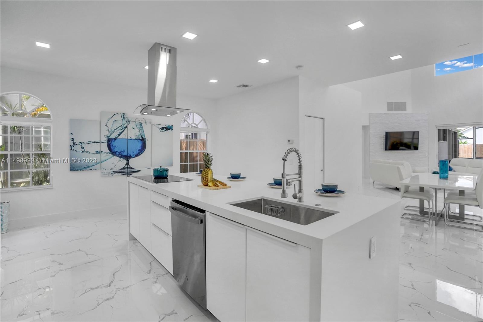 BANYANS OF ARVIDA COUNTRY - Residential Lease