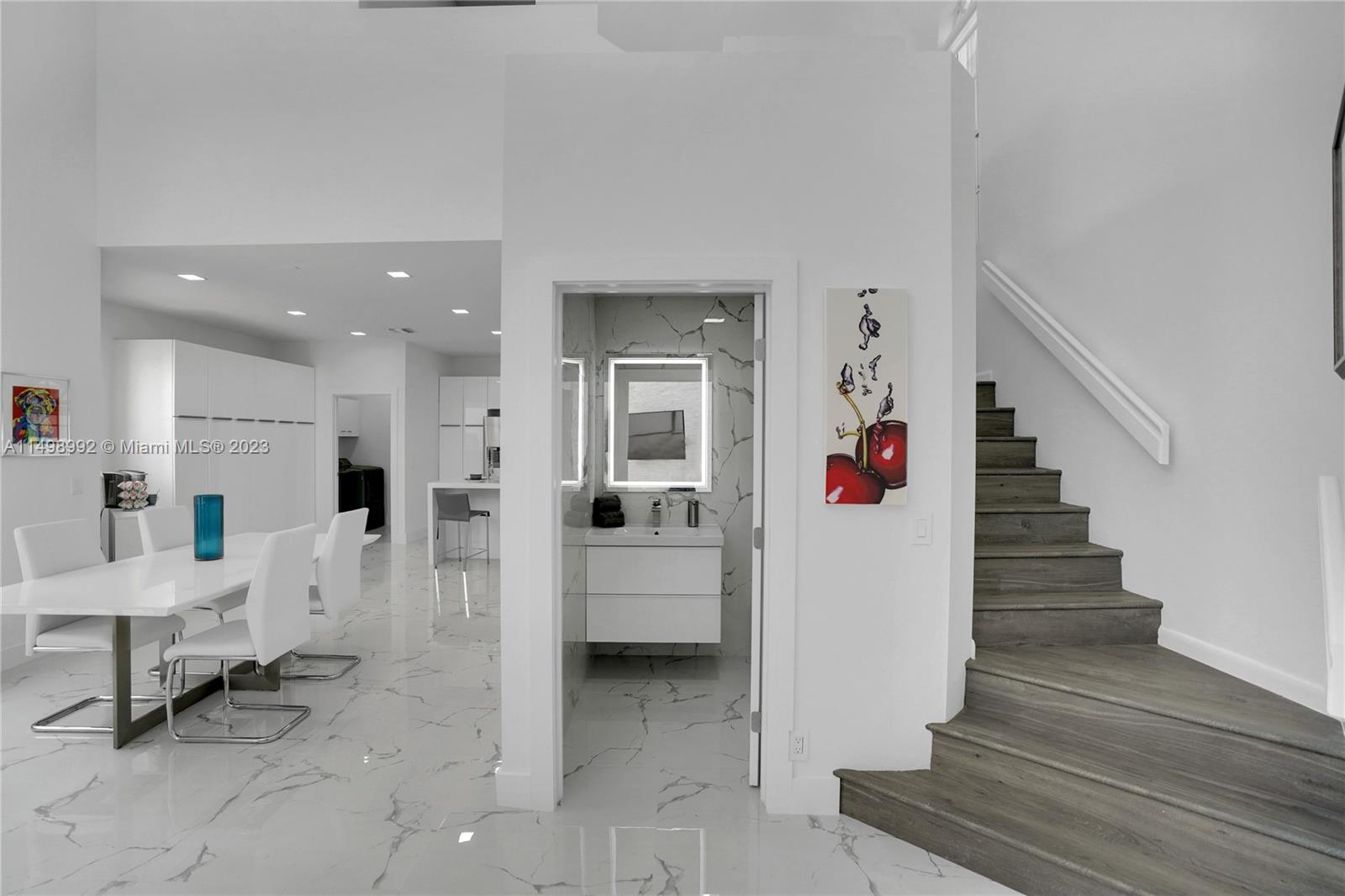 BANYANS OF ARVIDA COUNTRY - Residential Lease