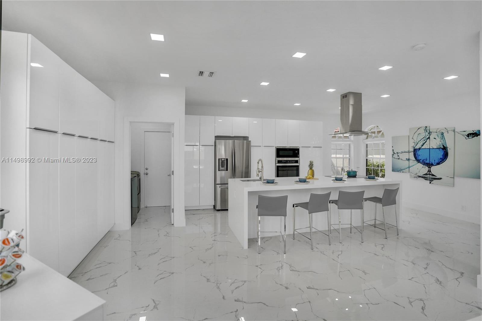 BANYANS OF ARVIDA COUNTRY - Residential Lease