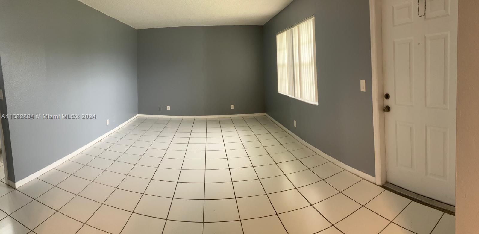 PALM VILLAGE CLUB CONDO - Residential