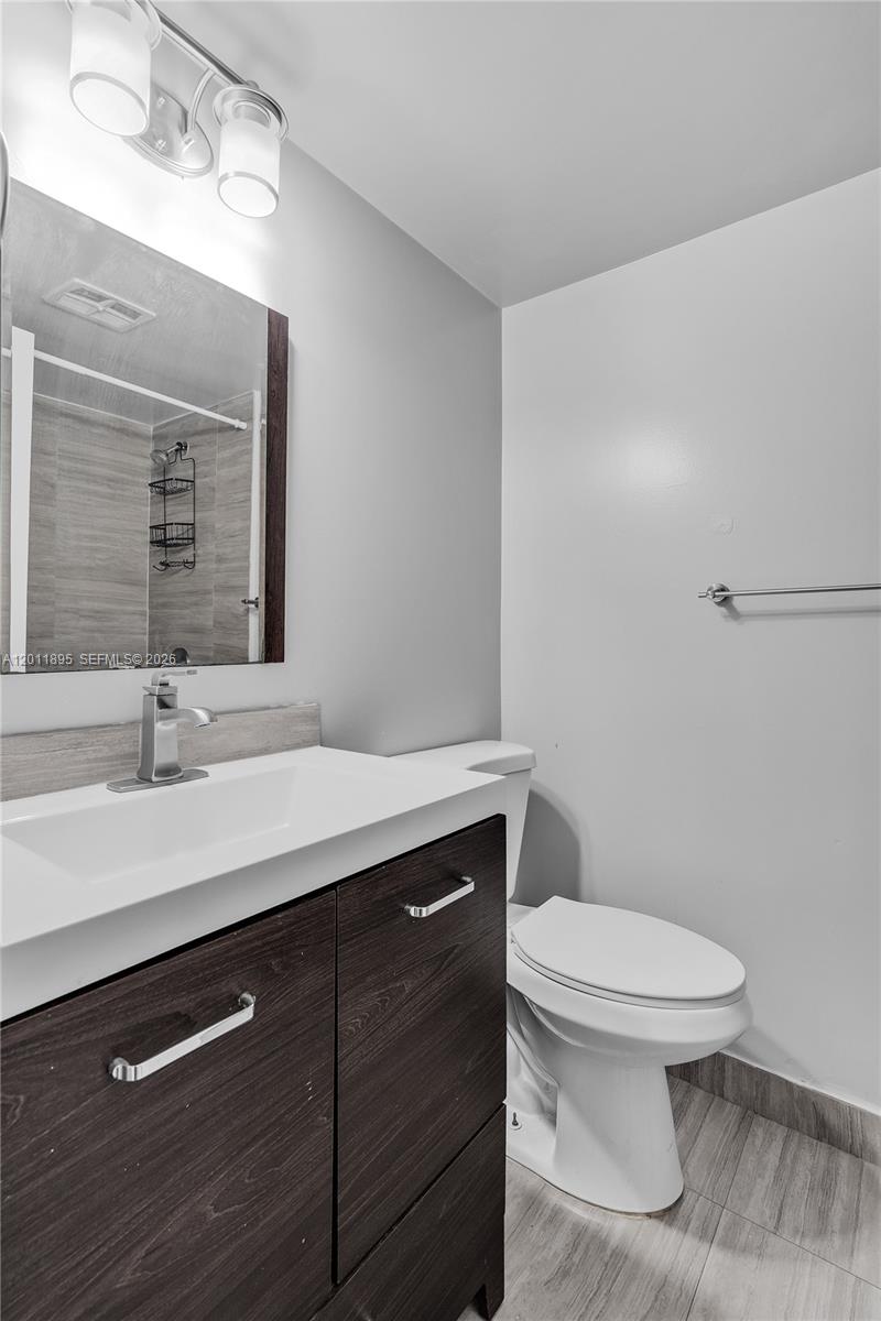 APPLE CREEK - Residential