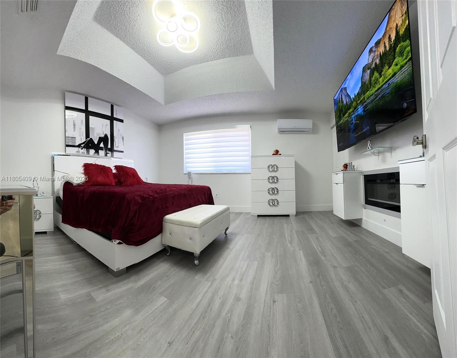 TOWNGATE CONDO NINE - Residential