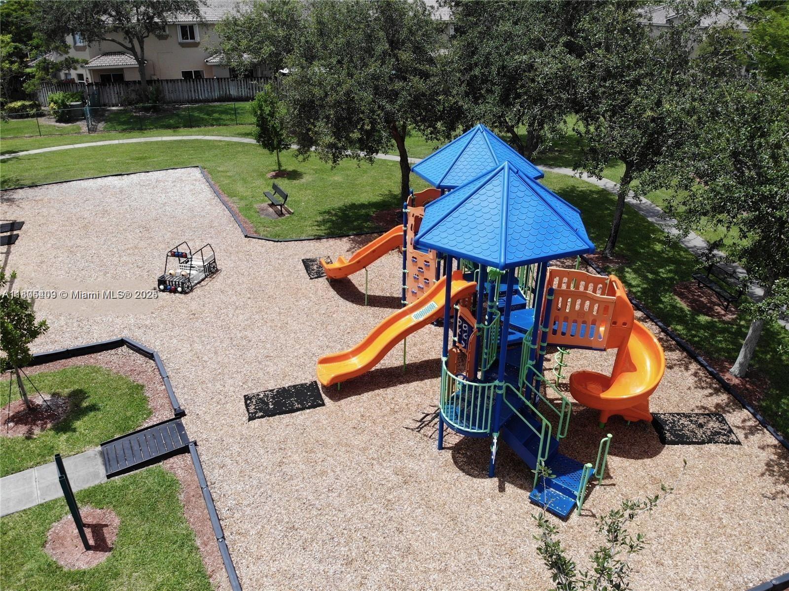 TOWNGATE CONDO NINE - Residential