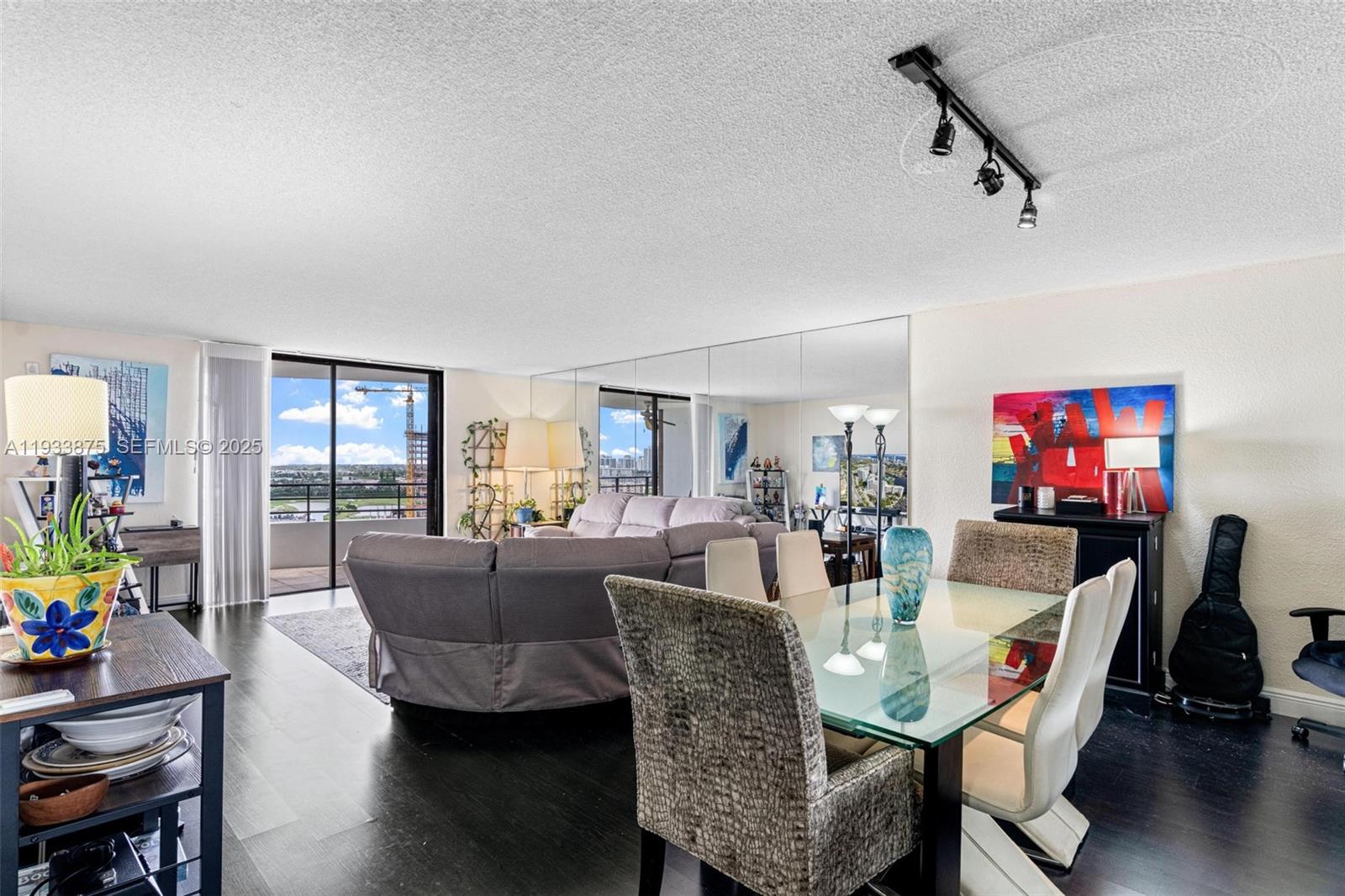 OLYMPUS CONDO PHASE - Residential