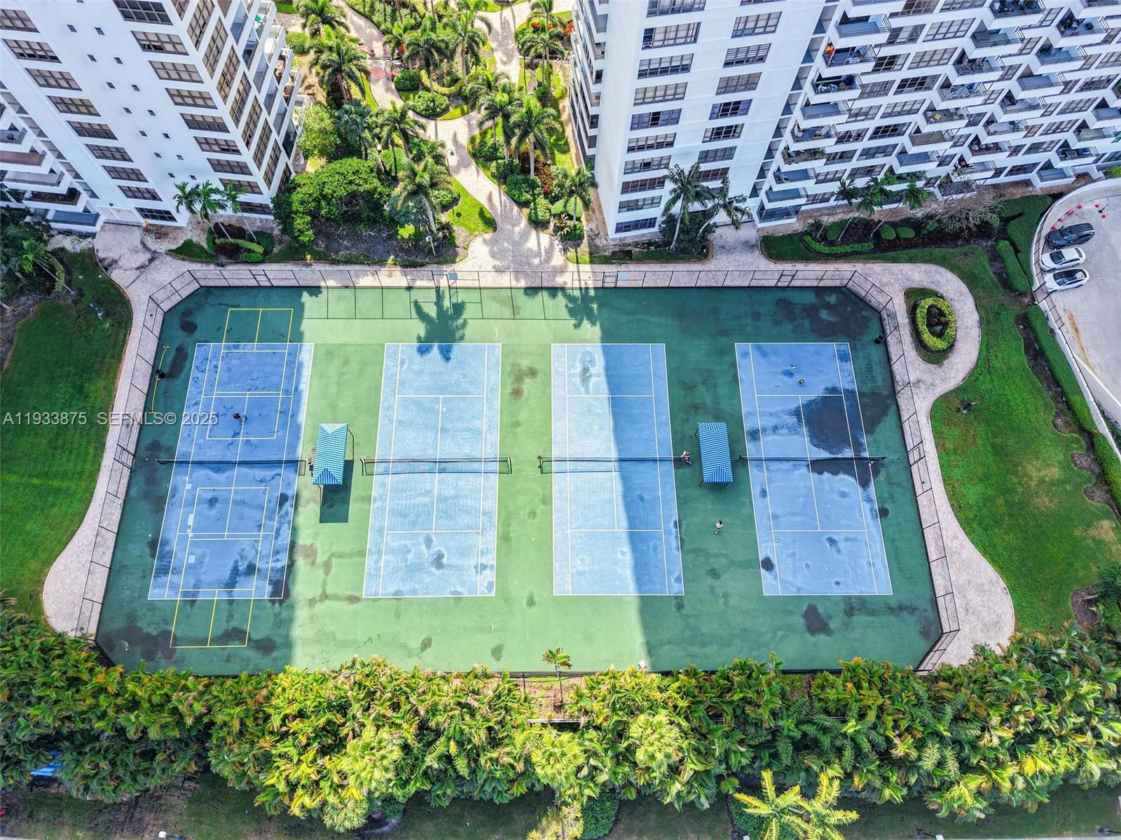 OLYMPUS CONDO PHASE - Residential