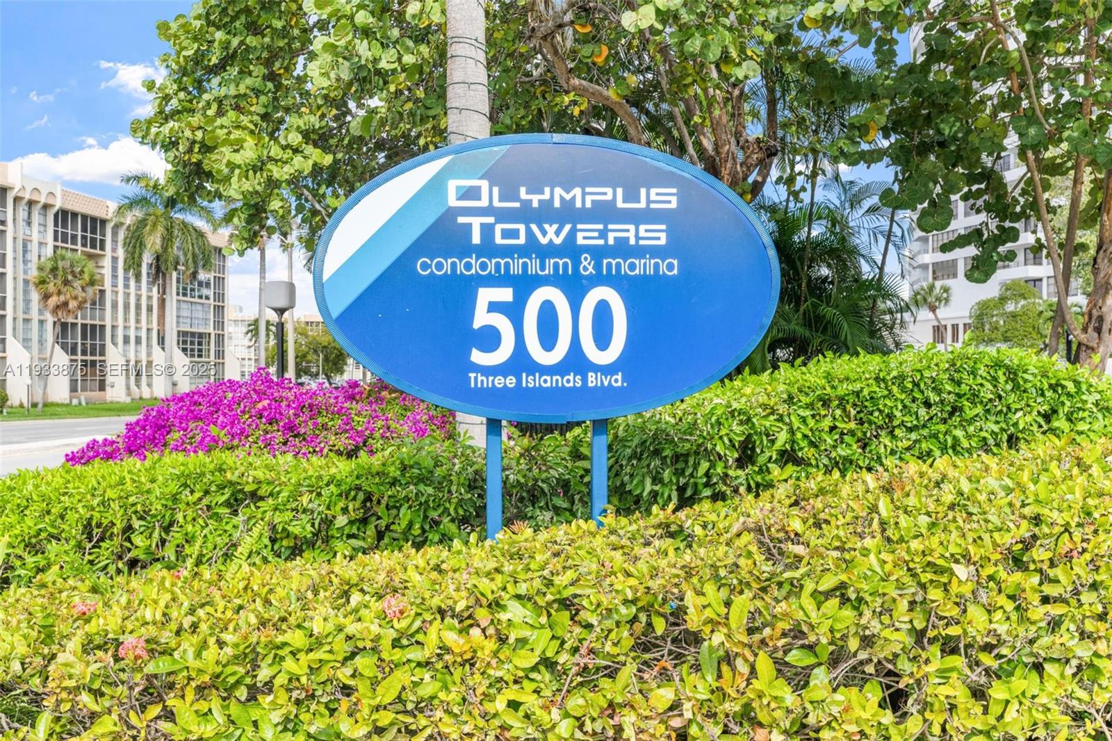 OLYMPUS CONDO PHASE - Residential