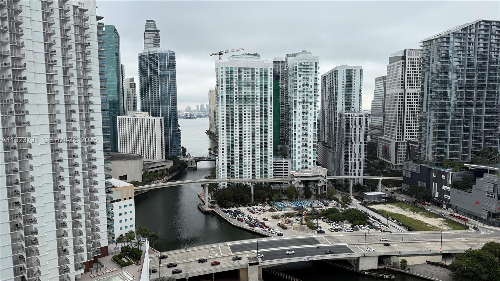 90 SW 3rd St # 3013 3013