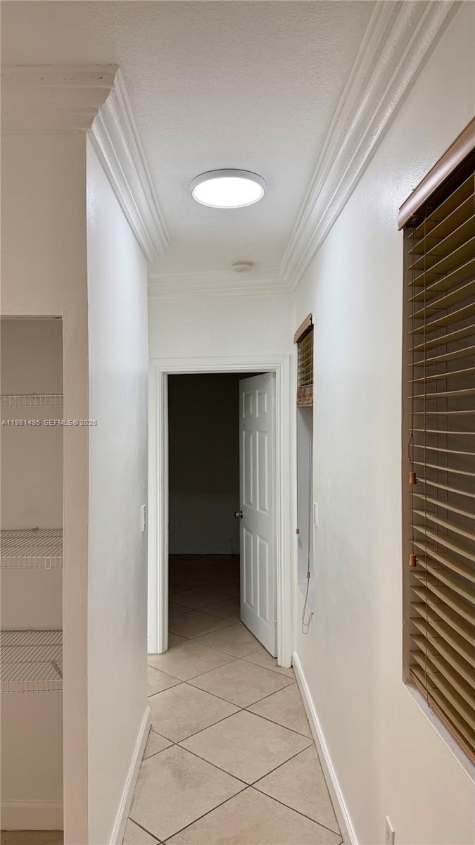 LINCOLN VIEW CONDO - Residential Lease