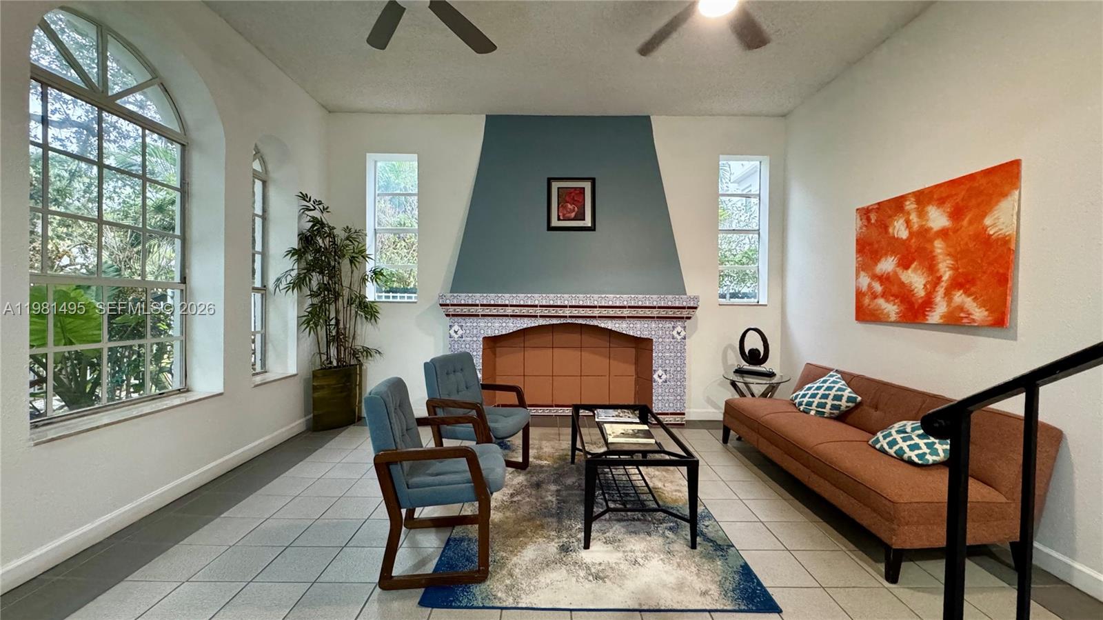 LINCOLN VIEW CONDO - Residential Lease