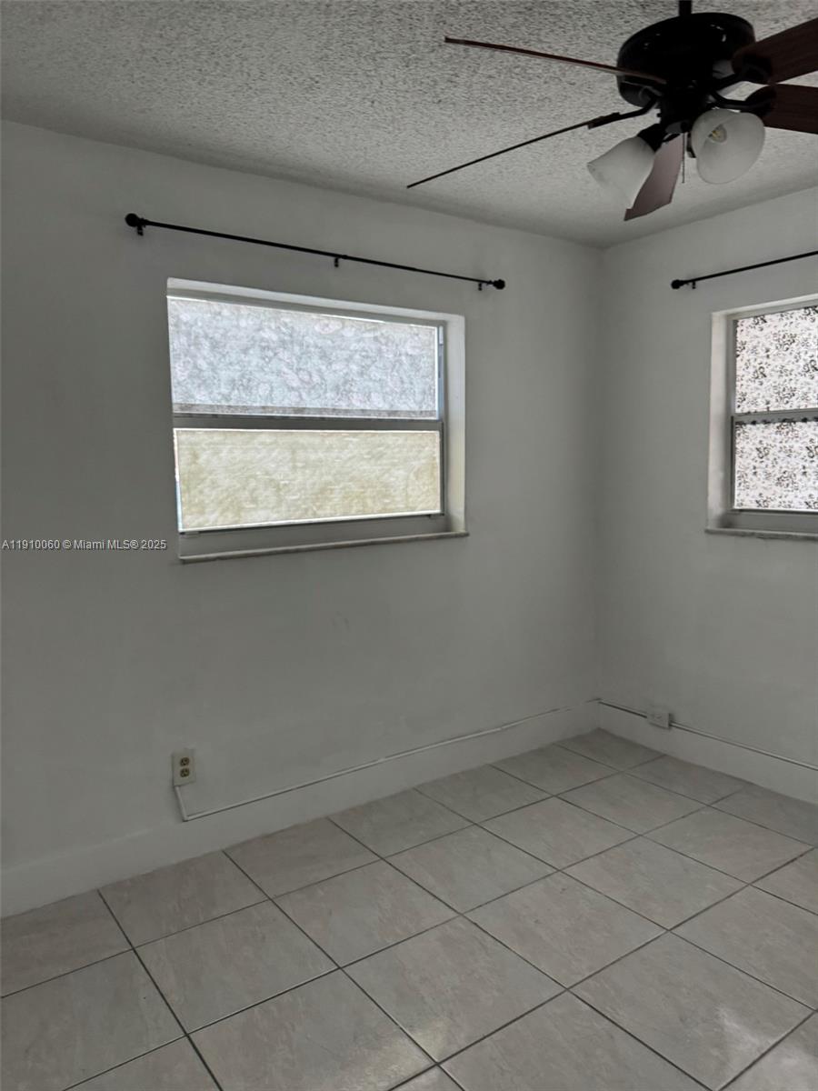 HIALEAH 10TH ADDN - Residential Lease