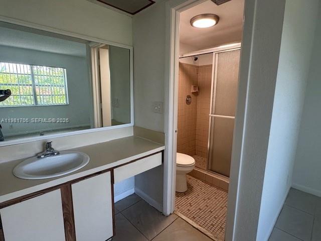 COUNTRY GARDENS CONDO - Residential