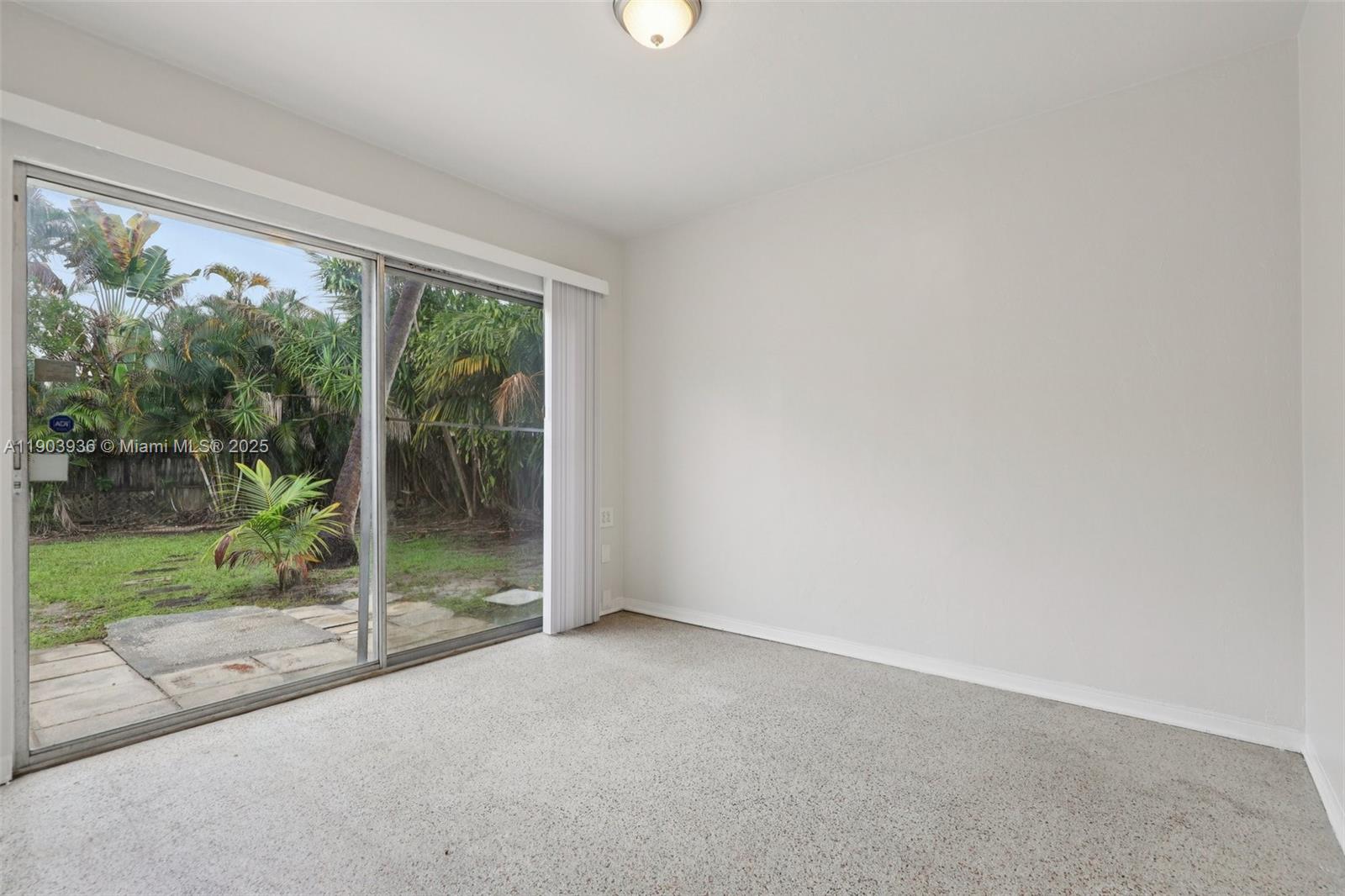 HOLIDAY HEIGHTS - Residential