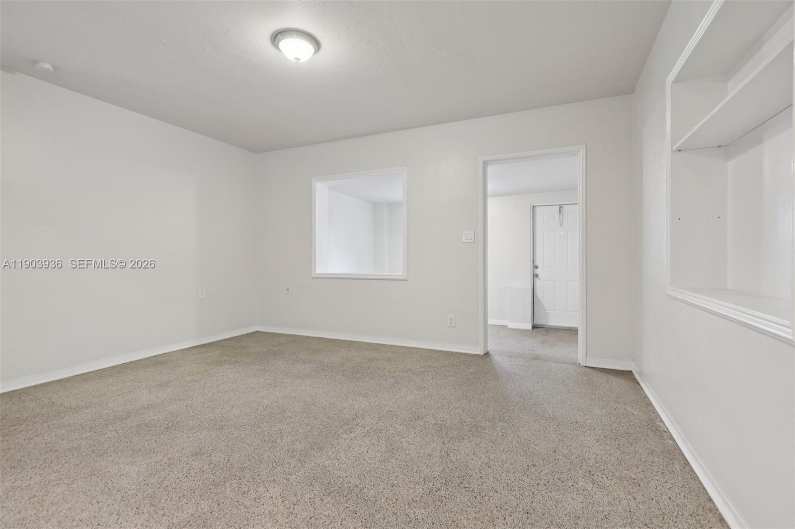 HOLIDAY HEIGHTS - Residential