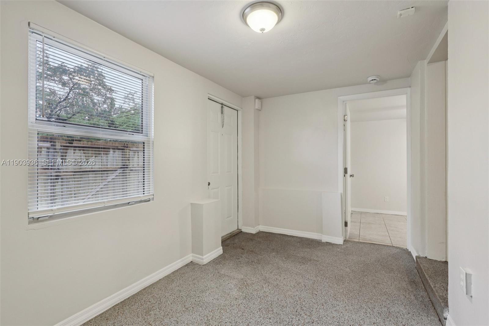 HOLIDAY HEIGHTS - Residential