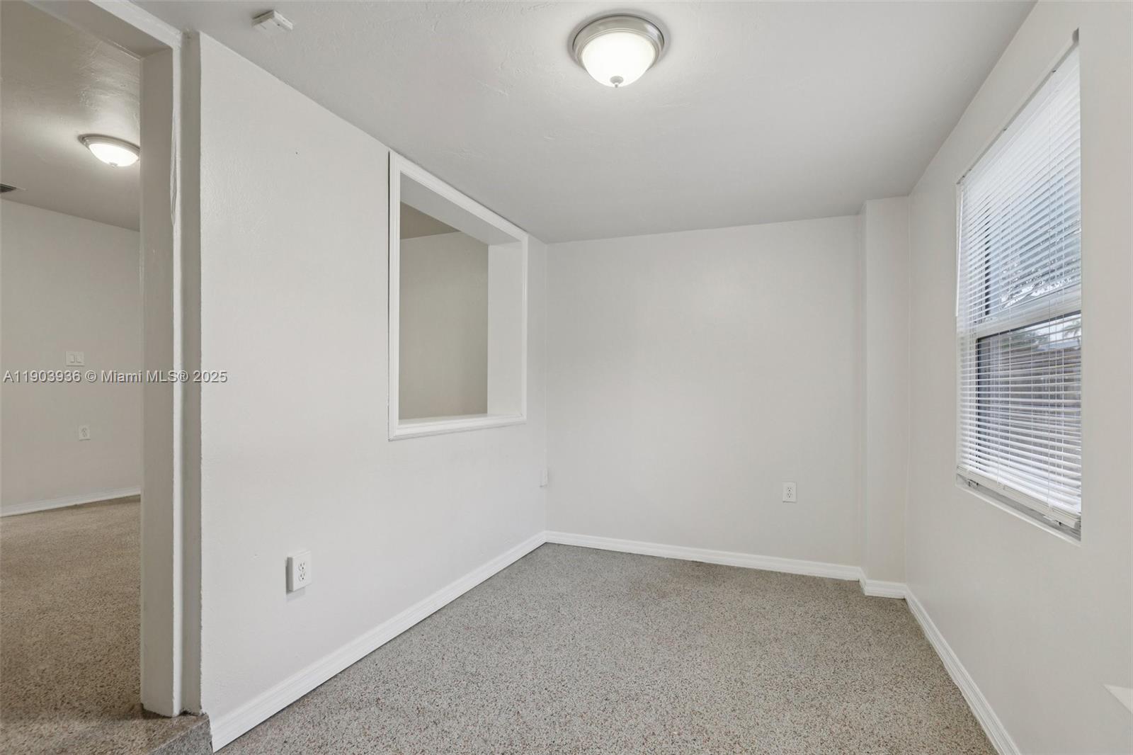 HOLIDAY HEIGHTS - Residential