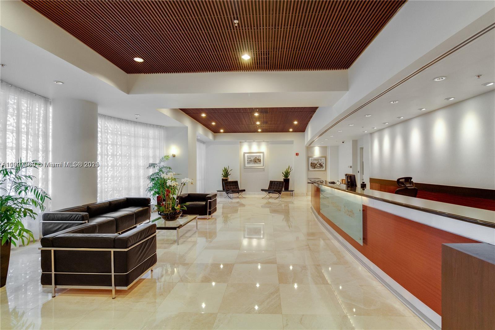 SUNSET HARBOUR SOUTH COND - Residential Lease