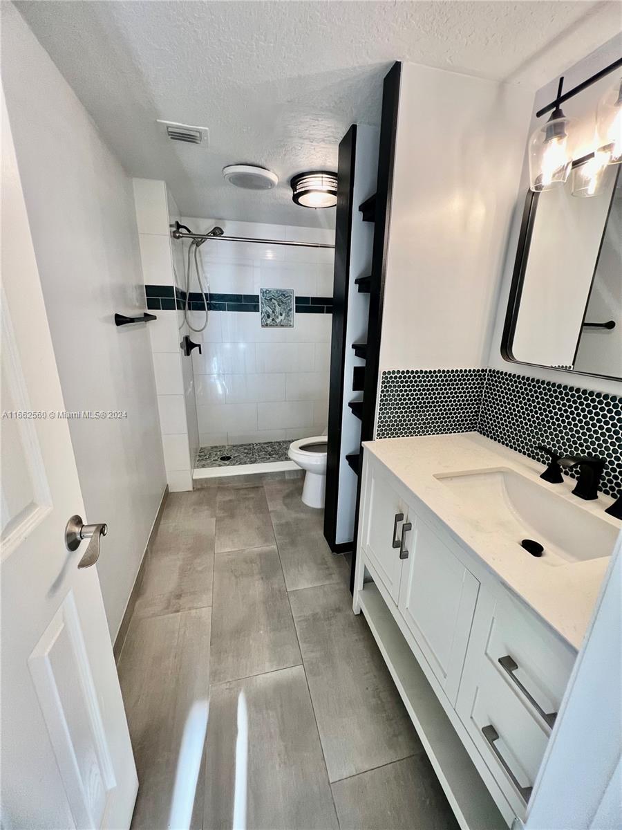 VILLAS AT MEADOW LAKES CO - Residential