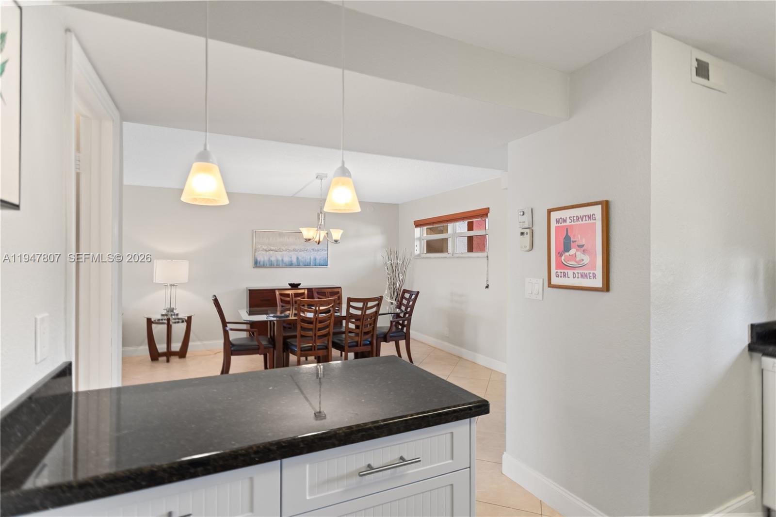 9500 N Hollybrook Lake Dr 5-206