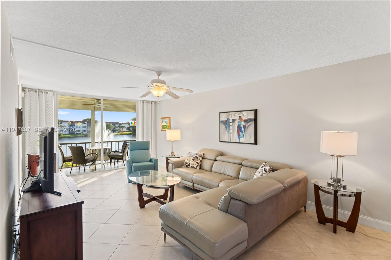 HOLLYBROOK GOLF AND - Residential