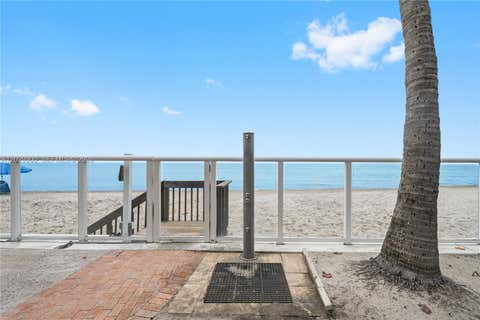 Photo of 3001 S Ocean Dr #1439, Hollywood, FL 33019 (MLS # A12029900)