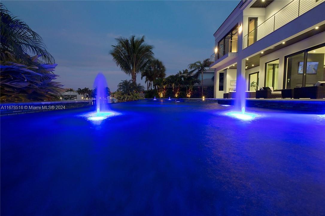 VENETIAN ISLES 3RD SEC - Residential