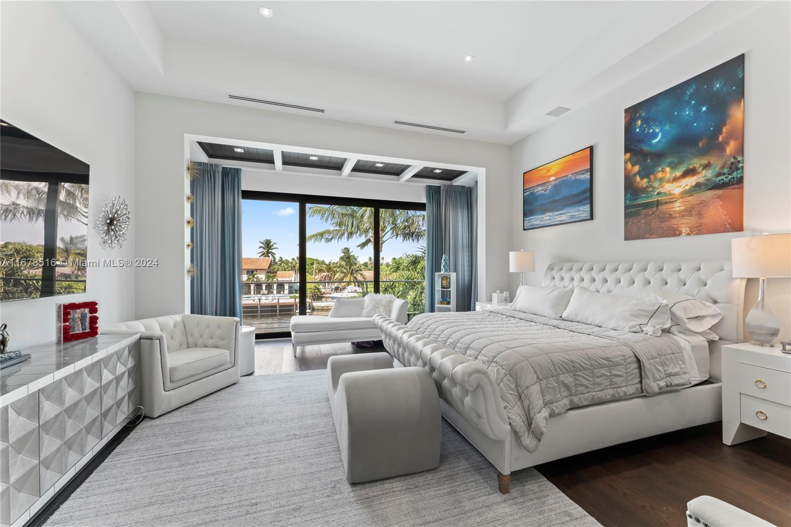 VENETIAN ISLES 3RD SEC - Residential