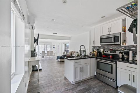 1843 SW 4th Ave Fort Lauderdale FL 33315