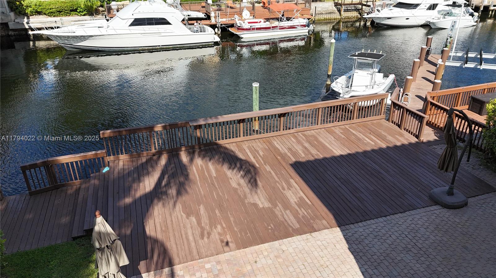 THREE ISLANDS 3RD SECTION - Residential