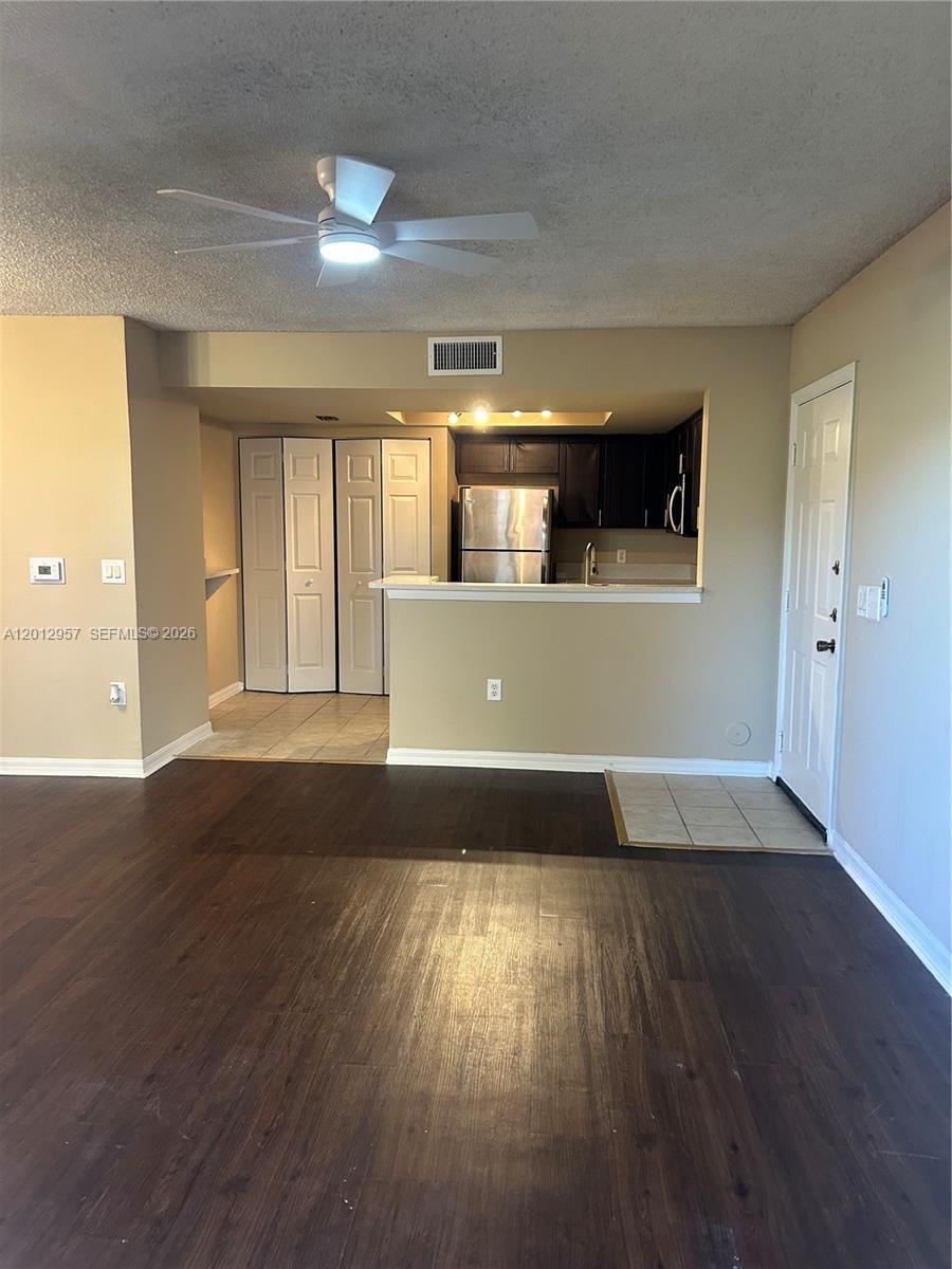 GRAND ISLES CONDO - Residential Lease