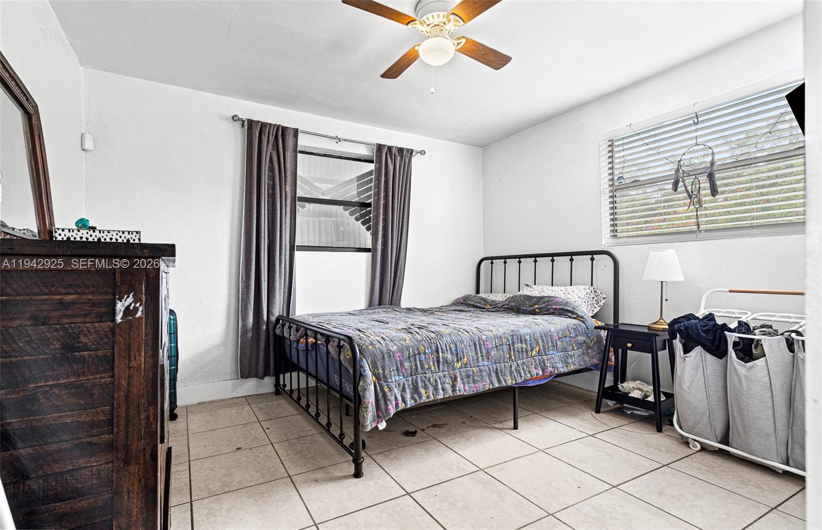 HOLLYWOOD BEACH HEIGHTS S - Residential