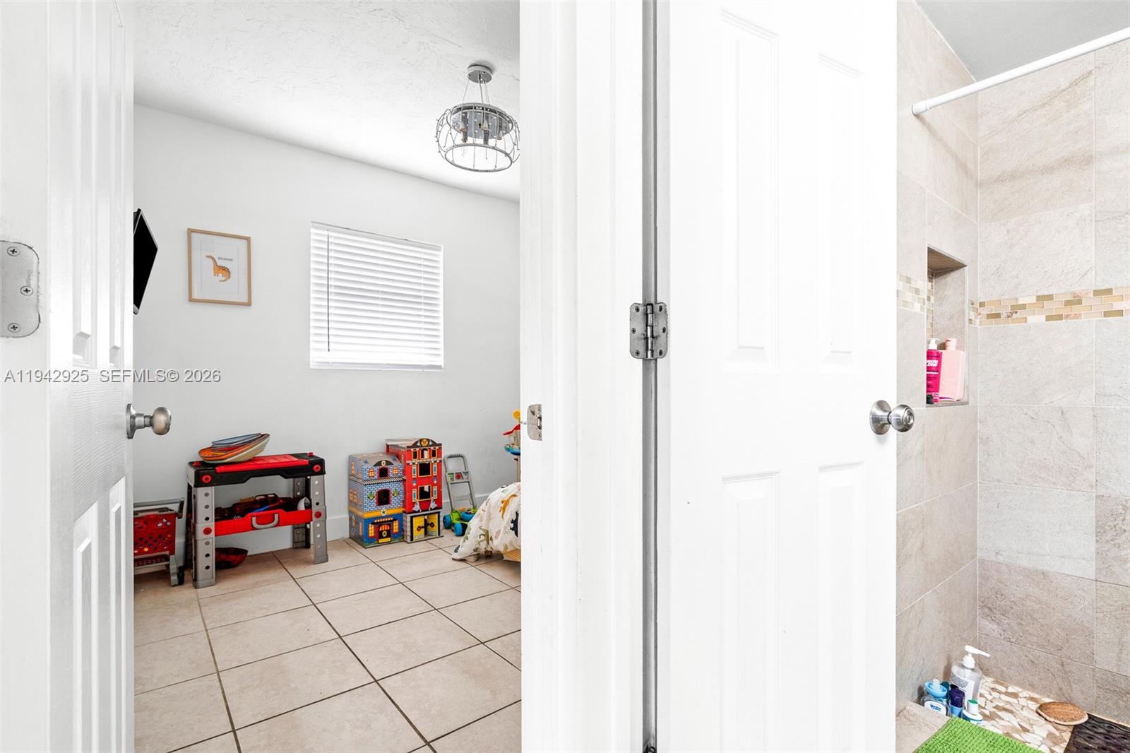 HOLLYWOOD BEACH HEIGHTS S - Residential