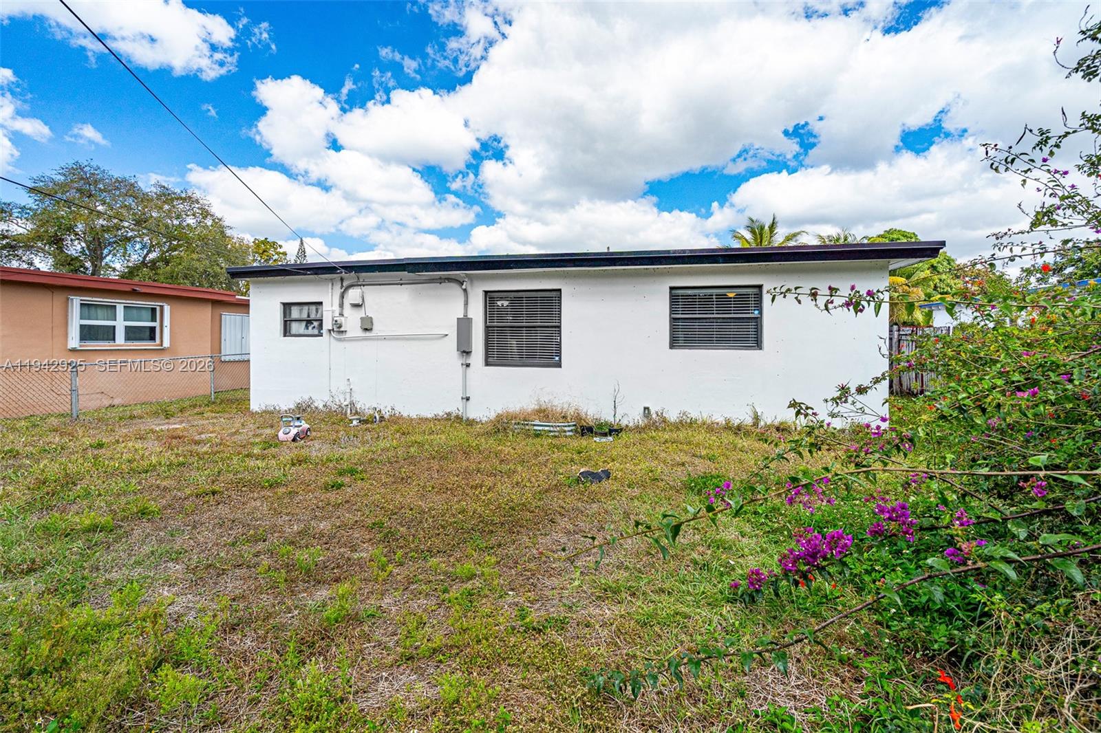 HOLLYWOOD BEACH HEIGHTS S - Residential