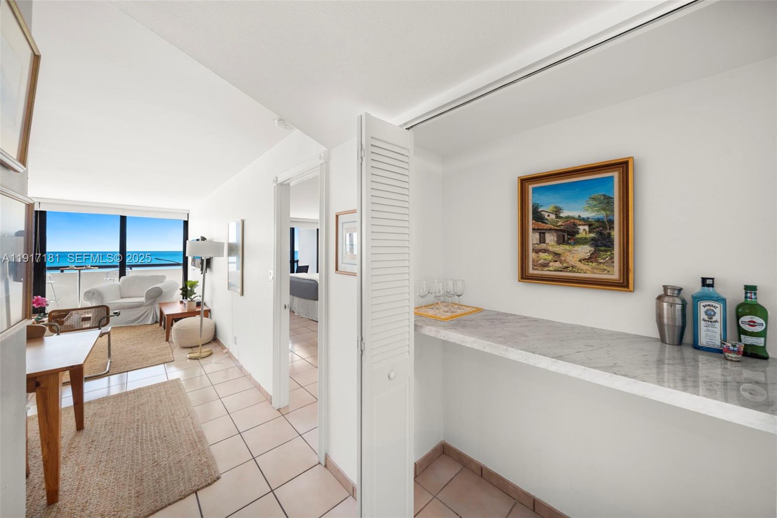 CLUB ATLANTIS CONDO - Residential