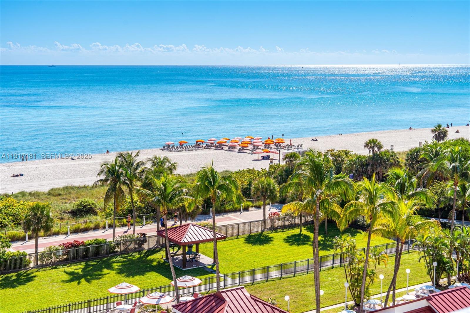 CLUB ATLANTIS CONDO - Residential