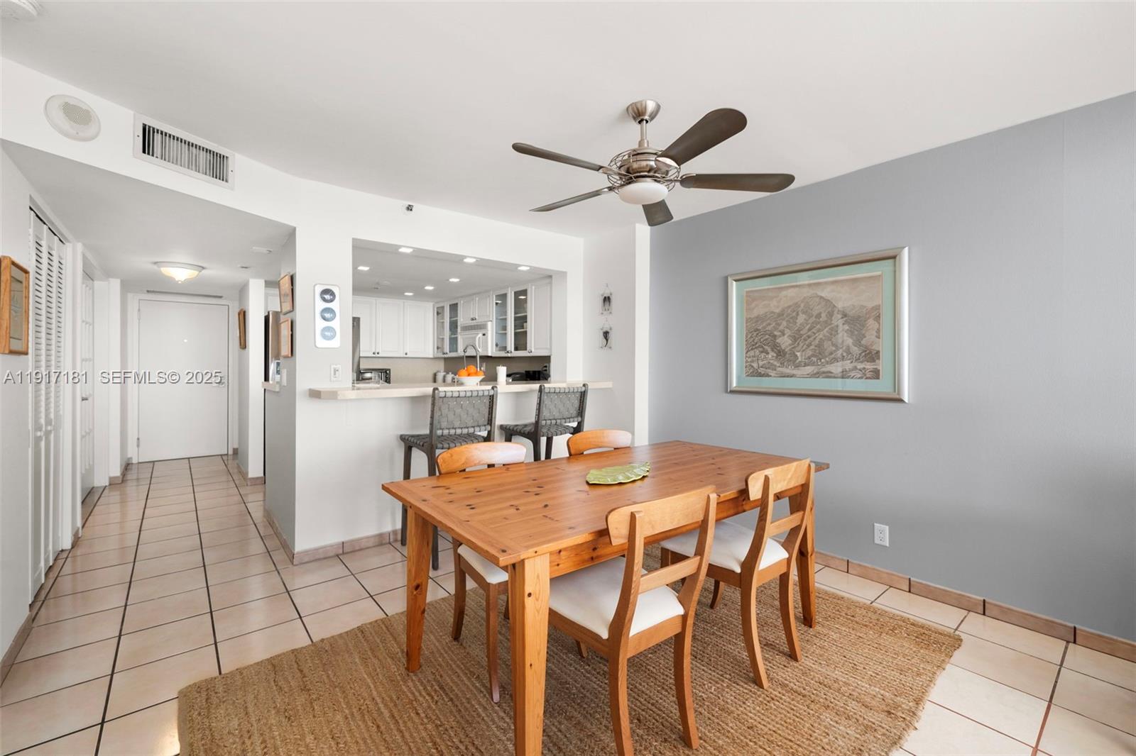 CLUB ATLANTIS CONDO - Residential