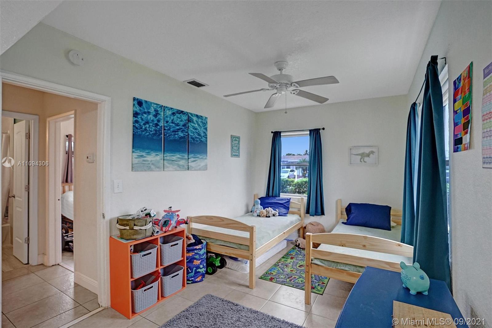 LOOK HOMESITES NO 2 - Residential