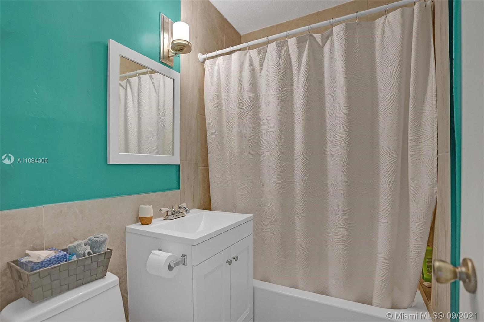 LOOK HOMESITES NO 2 - Residential