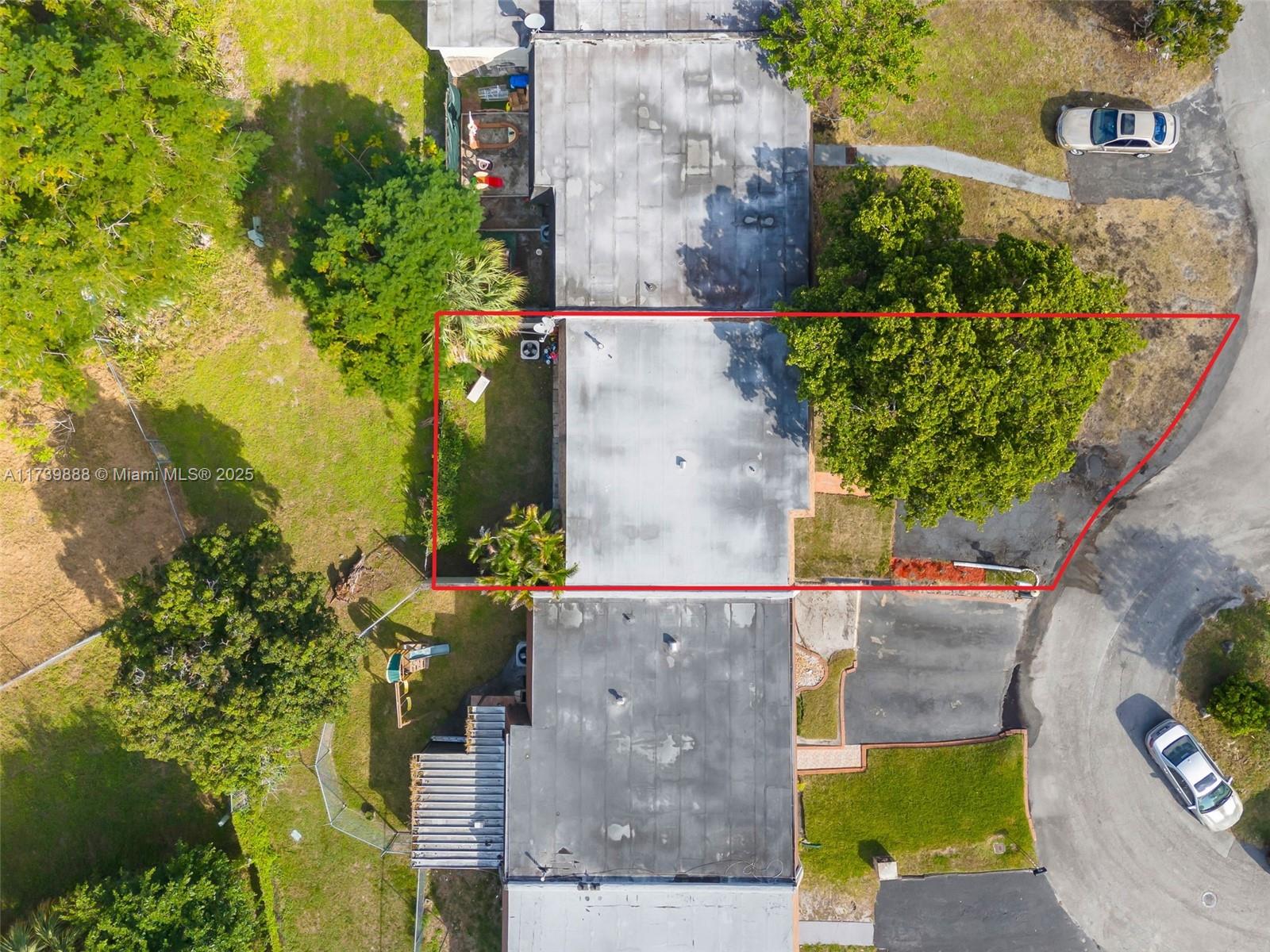 LESLIE ESTATES SEC 2 - Residential