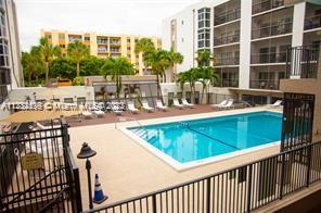 LE CARTIER CONDO - Residential