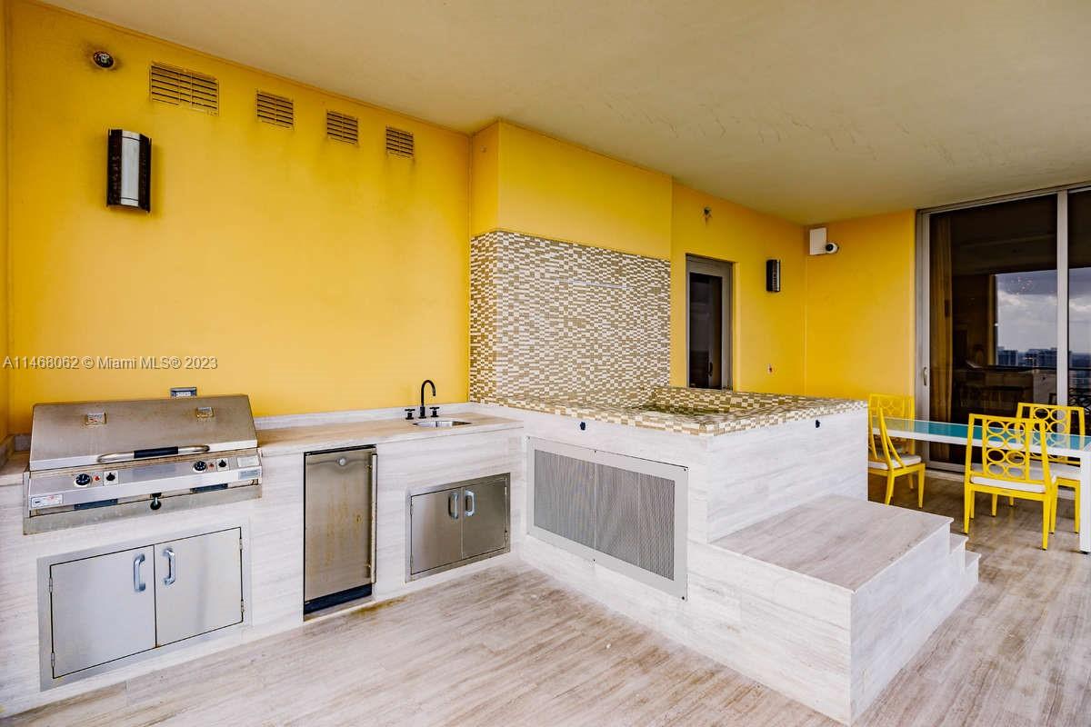 17749 COLLINS AVENUE COND - Residential