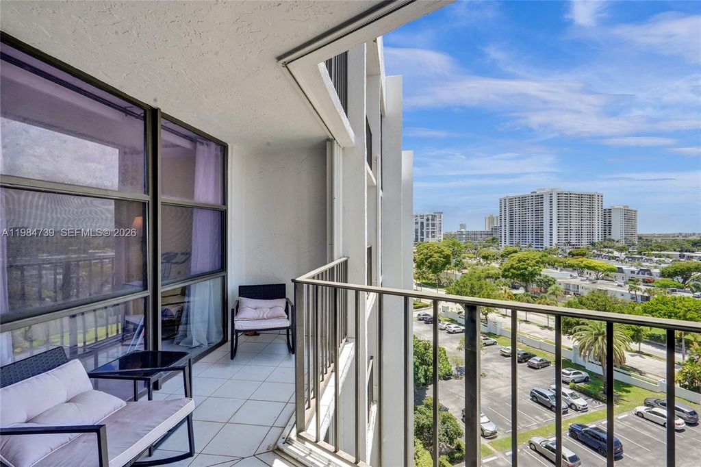 Photo of 800 Parkview Dr #911, Hallandale Beach, FL 33009 (MLS # A11984739)