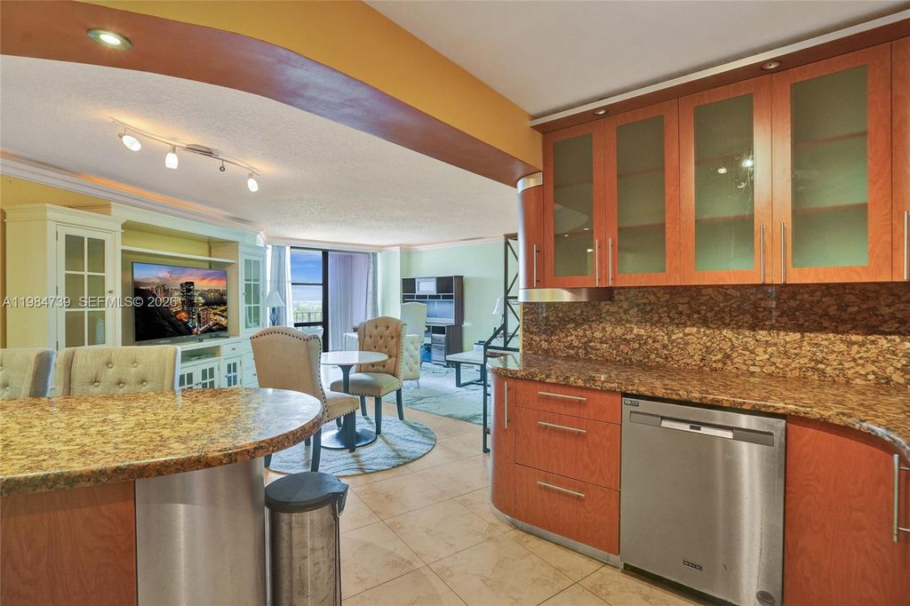 Photo of 800 Parkview Dr #911, Hallandale Beach, FL 33009 (MLS # A11984739)